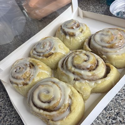 Cinnamon Rolls ⟢