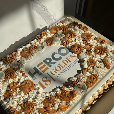 1/2 Sheet Cake