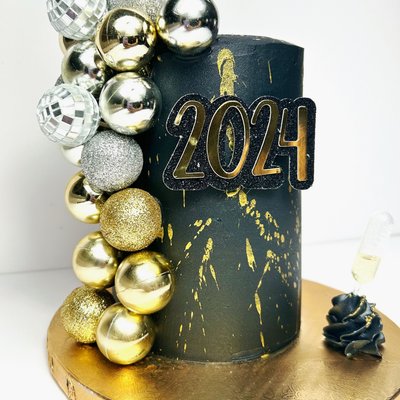 4” Cake