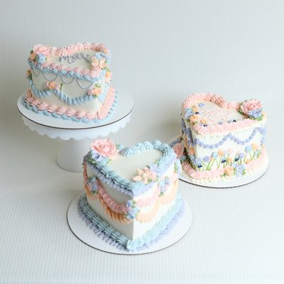 4” Heart Cake