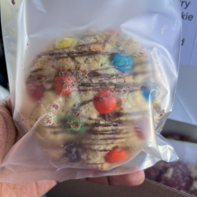Fugdy M&M Oat Meal Cookie 
