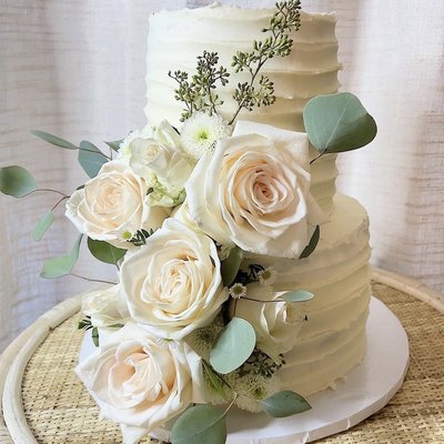 Small Wedding Cake Package 