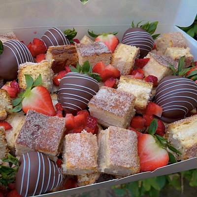 Large Churro Cheesecake Box 