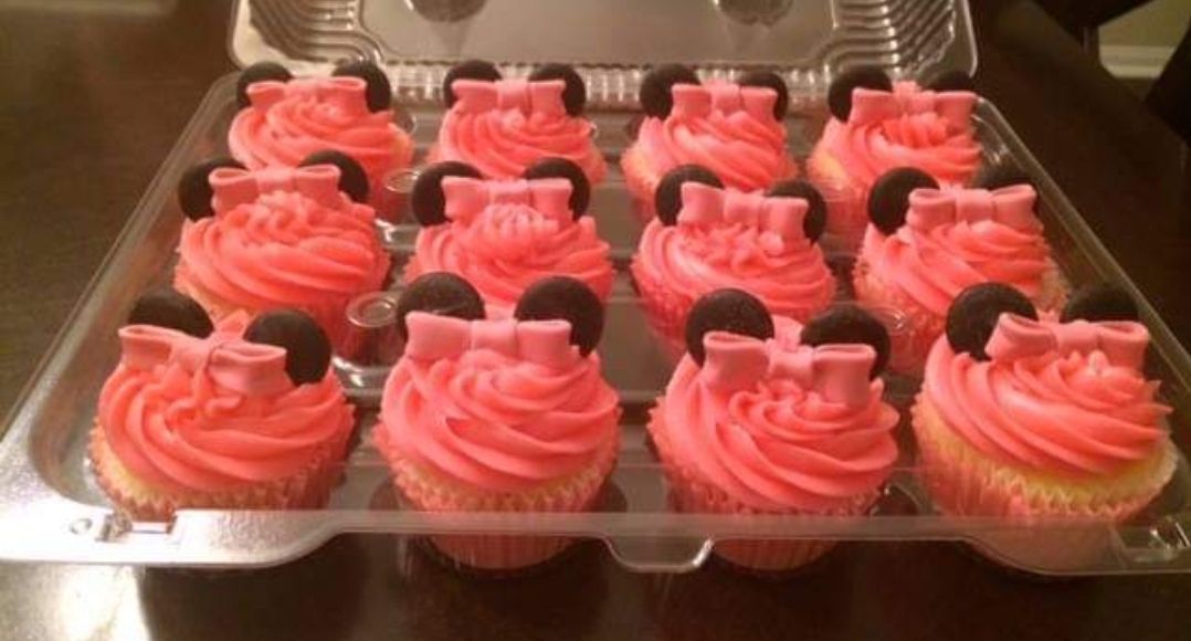 Cupcakes (1 Dozen)