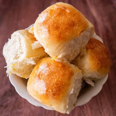 Sourdough Dinner Rolls 