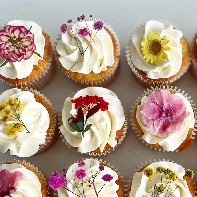 Edible Flowers (CUPCAKE ADD ON ONLY)