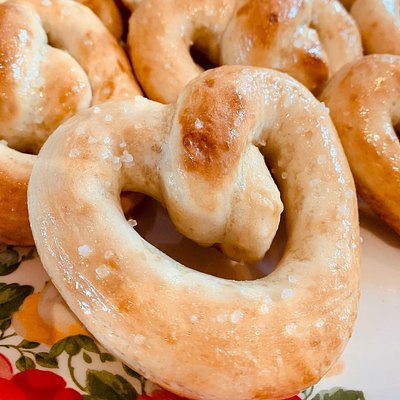 Soft Pretzels 