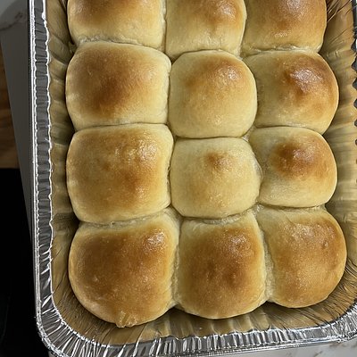 6 Sourdough Dinner Rolls