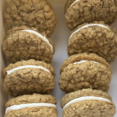 Oatmeal Cream Pies 
