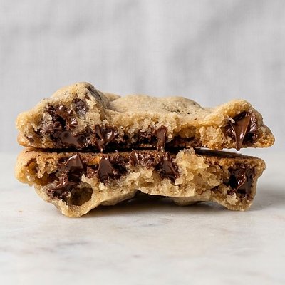 Chocolate Chip Cookies (2 Dozen)