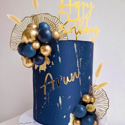 Blue & Gold Cake
