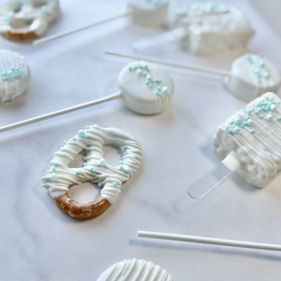 Dipped Pretzel Twists