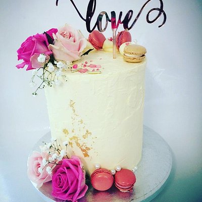 Custom “Luxe” Cakes Single Tier 