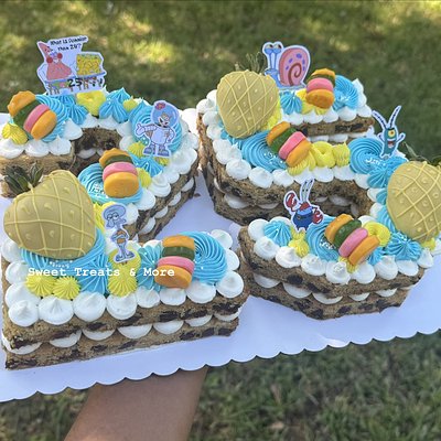 Medium Double Layered Cookie Cake - Double Character