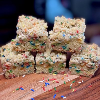 Funfetti Crumb Cake