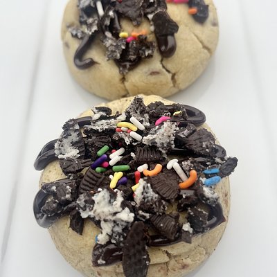 Chocolate Chip Oreo Stuffed Cookies  