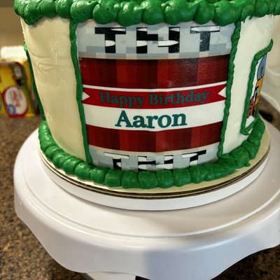 Minecraft Cake 