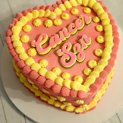 8” Heart cake 