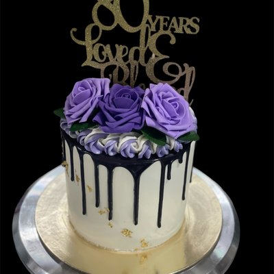 6” Custom Cake