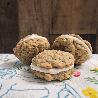 Sourdough Oatmeal Cream Pies - Small
