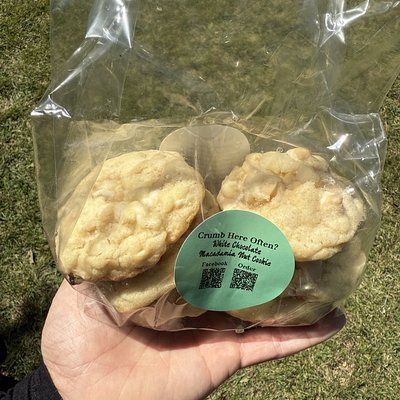 White Chocolate Macadamia Nut Cookies