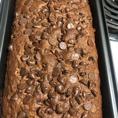 chocolate chip banana bread 