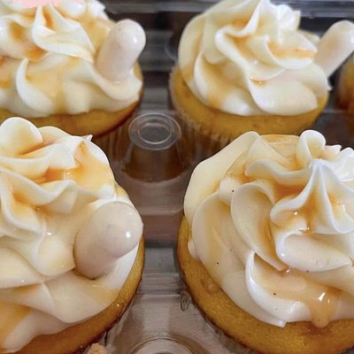 Coquito Cupcakes 