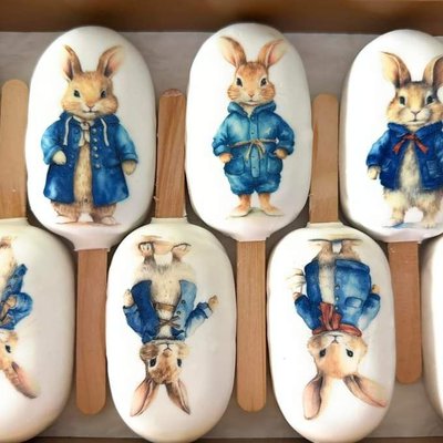 Easter Cake-Sicles 