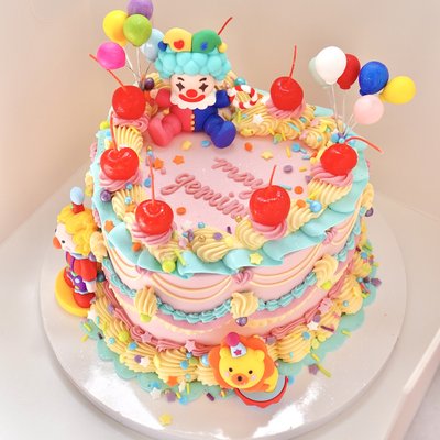 6” Heart-Shaped Cake