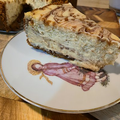 Cinnamon Swirl Cheesecake 