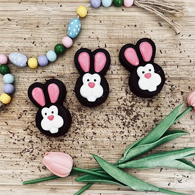 Chocolate Covered Bunny Oreos