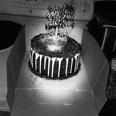 8” Round Cake 