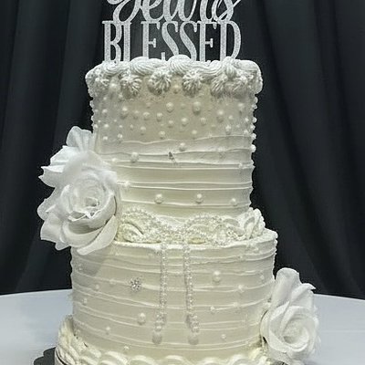 2 Tier- 3 Layer (6” & 8”) Cake