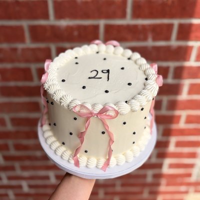 9 inch cake