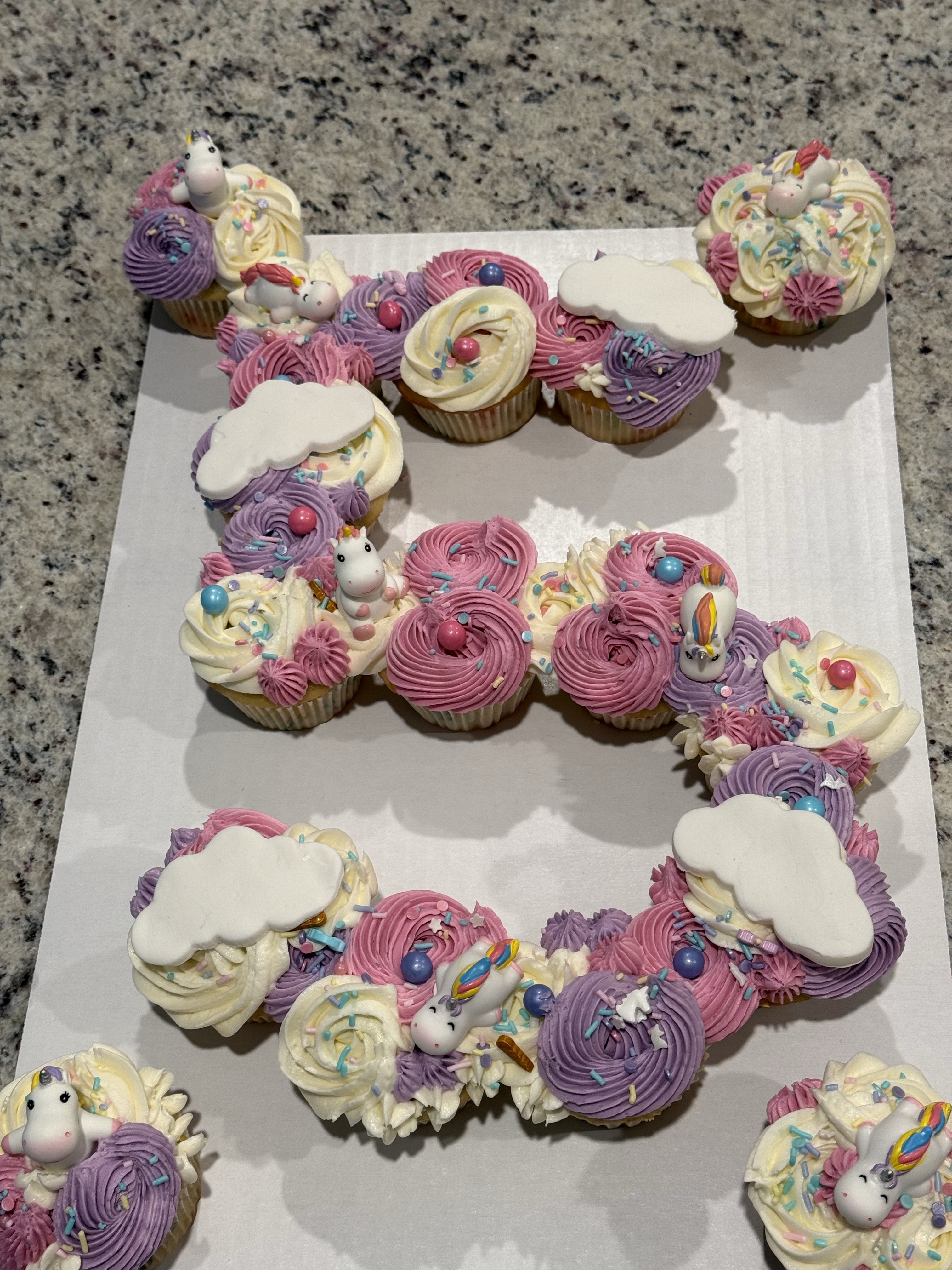 Cupcake Cake 
