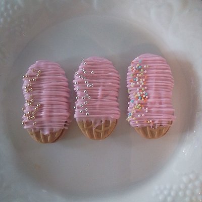 Dipped Nutter Butter Cookies 6pk 