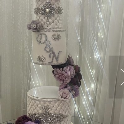 4 Tier Wedding Cake 