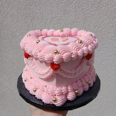 6 Inch HEART Cake ❤️