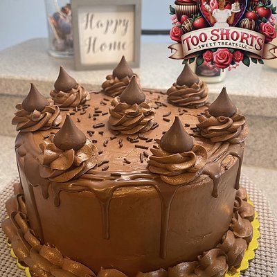 3 Layer Yellow Cake With Buttercream Frosting 