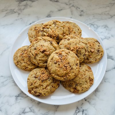 Peanut Butter Butterfinger Cookies