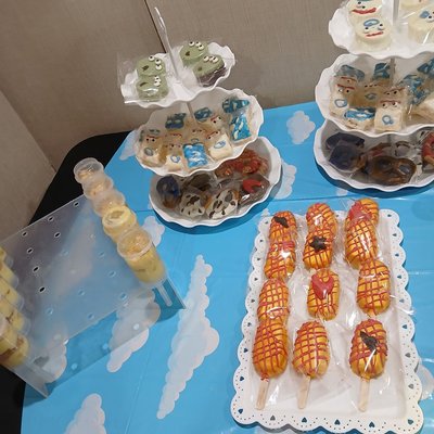 Cakesicles