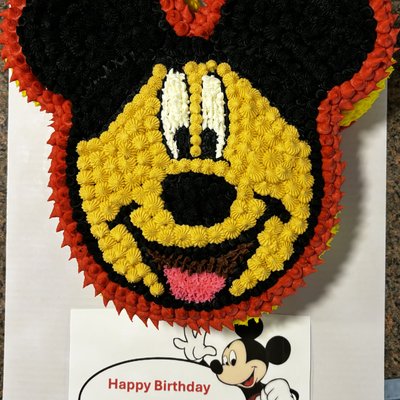 Mickey Mouse Cake