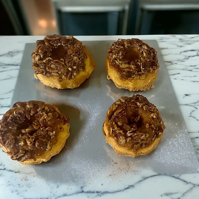 Sticky Bun Pound Cake Minis (4)