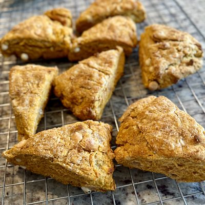 Pumpkin Scones (8 Per Order)
