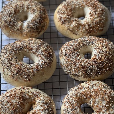 Sourdough Bagels - Everything 