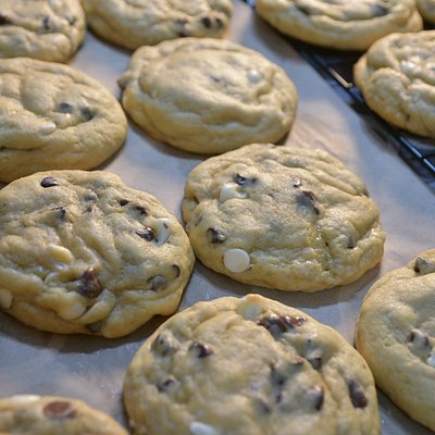 1/2 Dozen Triple Chocolate Chip Sourdough Crumble Cookies 