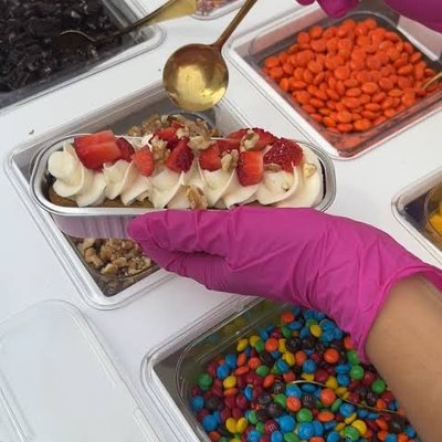 Bookings For Mini Cake Bar For Events 