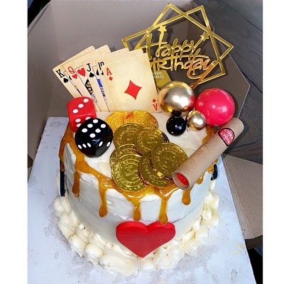 6" Double Layer Drip Cake