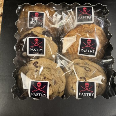 6 Pack Cookies 