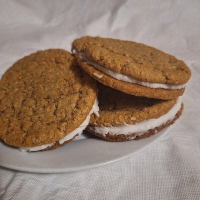Gluten Free Oatmeal Cream Cream Pie